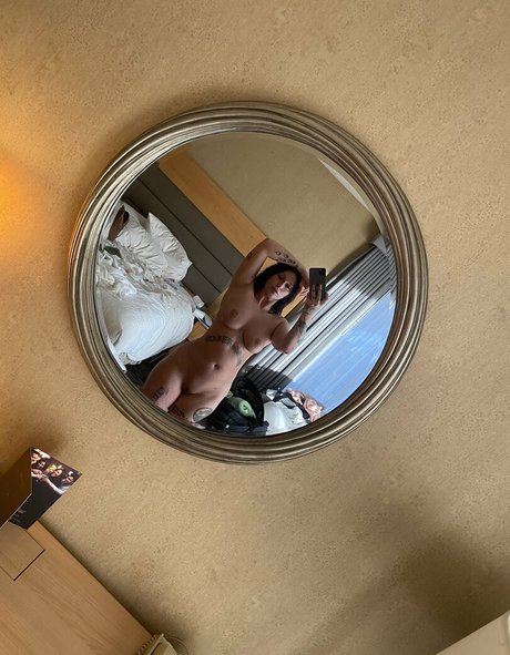 Photo nue de fuite OnlyFans de Dennysgrandsam