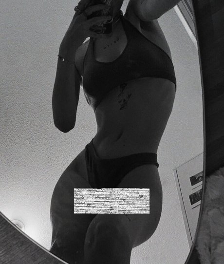 Photo nue de fuite OnlyFans de Cap0nce Capxnce