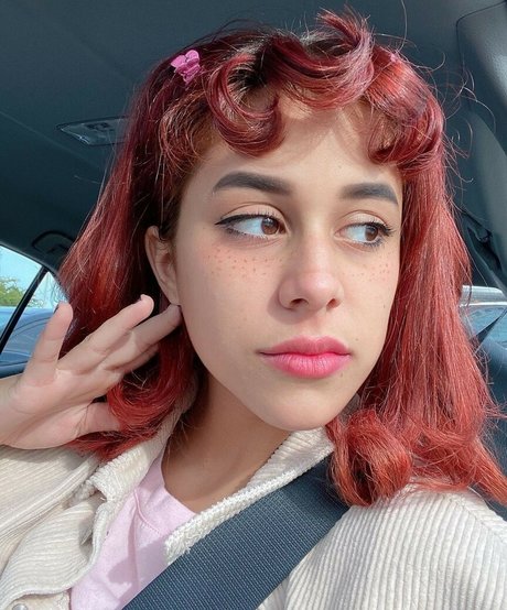 Photo nue de fuite OnlyFans de Littlebunnygirl