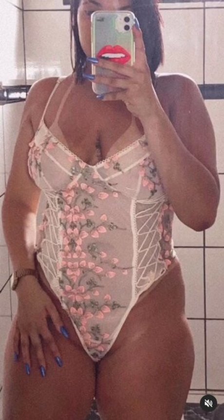 Photo nue de fuite OnlyFans de Juliana Beatriz