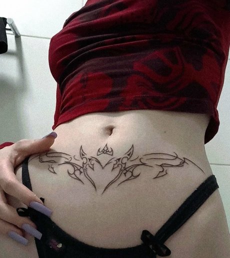 Photo nue de fuite OnlyFans de Tightgoth