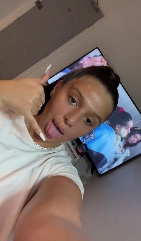 Naughtybabeoxo