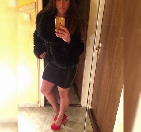 Photo nue de fuite OnlyFans de Reni Gendur