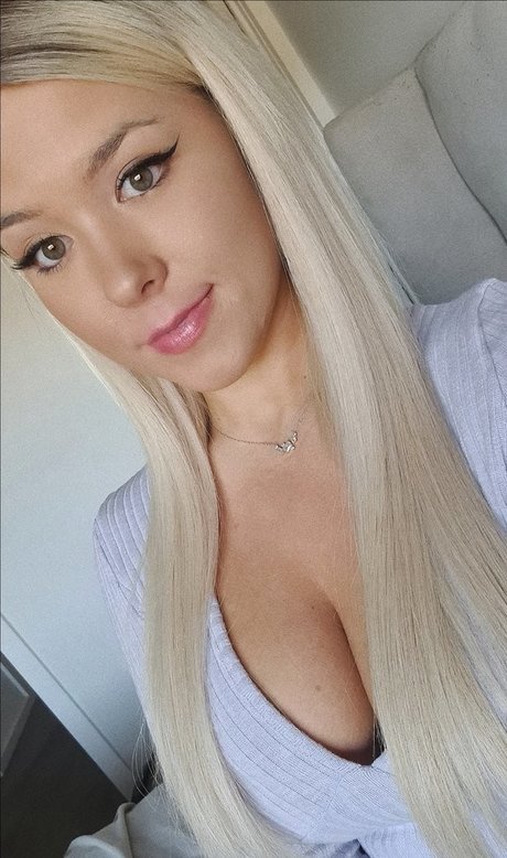 Photo nue de fuite OnlyFans de Kimjade999