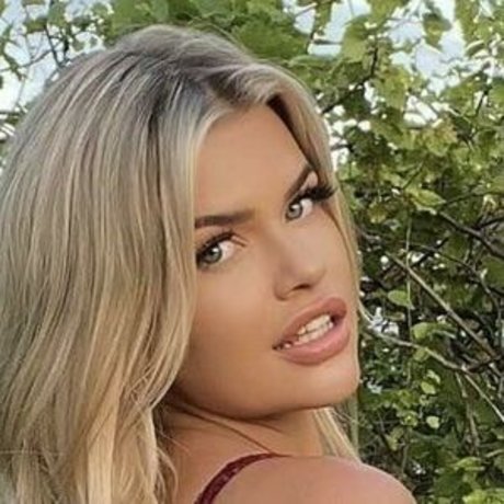 Kaitlyn Hoppe