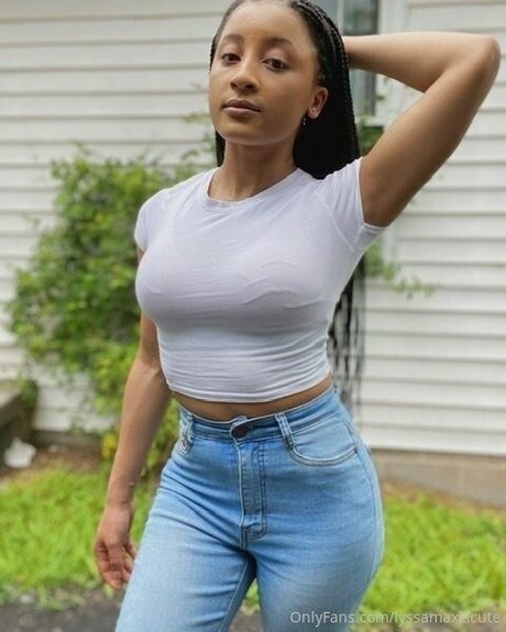 Alyssa Maxwell
