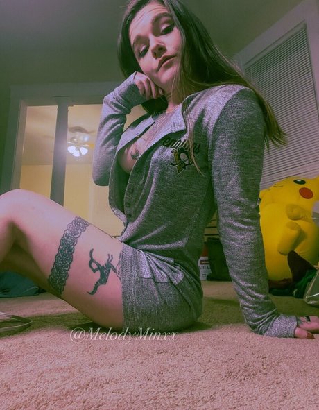 Photo nue de fuite OnlyFans de Melodyminxx
