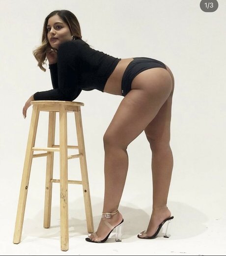 Photo nue de fuite OnlyFans de Kasara Sweetkk