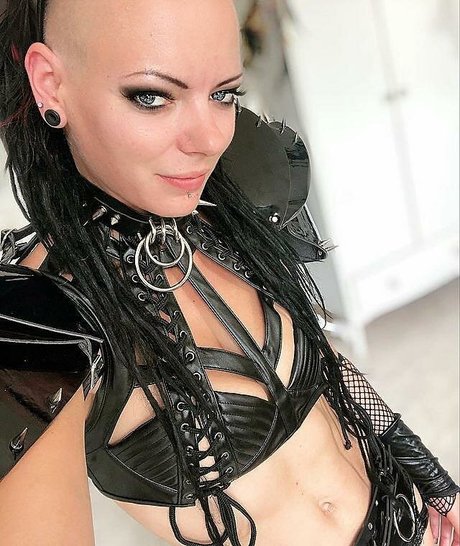 Photo nue de fuite OnlyFans de Lady Denight