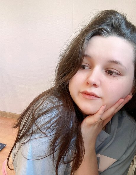 Photo nue de fuite OnlyFans de Minty Miyako