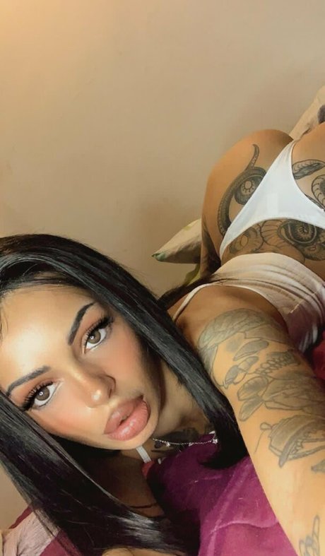 Photo nue de fuite OnlyFans de Lyzzn