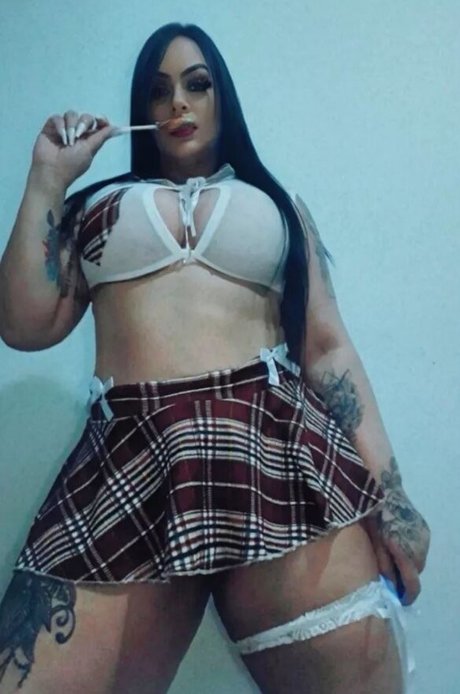 Photo nue de fuite OnlyFans de Mari Santos Ss2