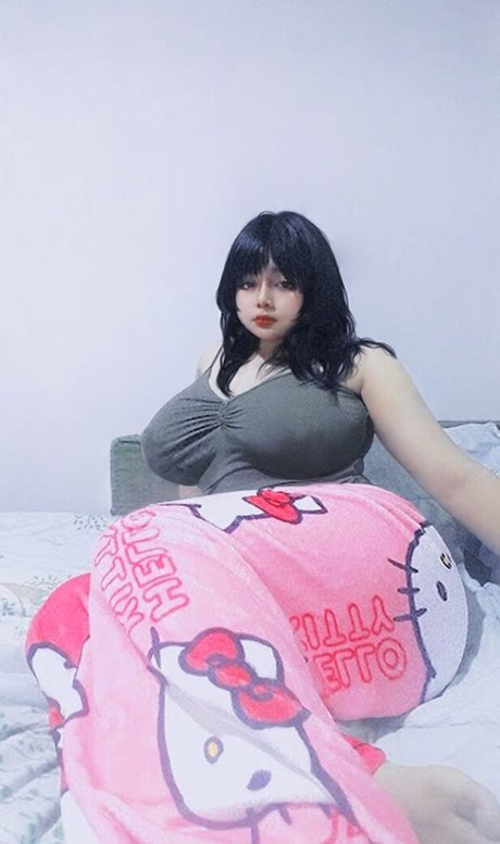 Photo nue de fuite OnlyFans de Makisuggar