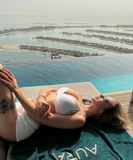 Photo nue de fuite OnlyFans de Mary Nabokova