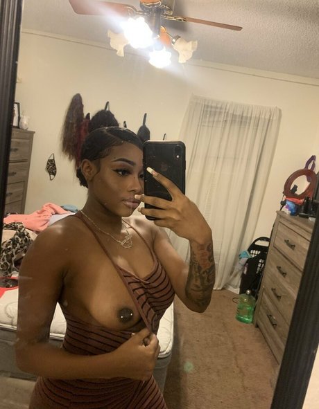 Photo nue de fuite OnlyFans de Og Leah Swanky