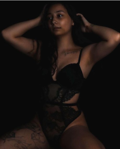 Photo nue de fuite OnlyFans de Themsyellow