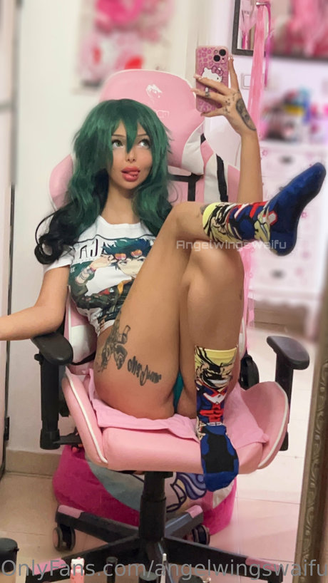 Angel Wings Waifu