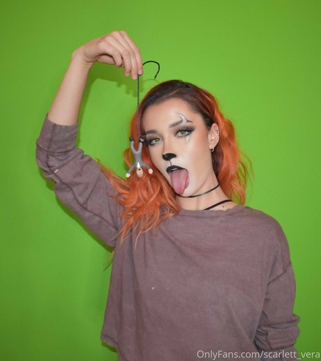 Scarlett_vera