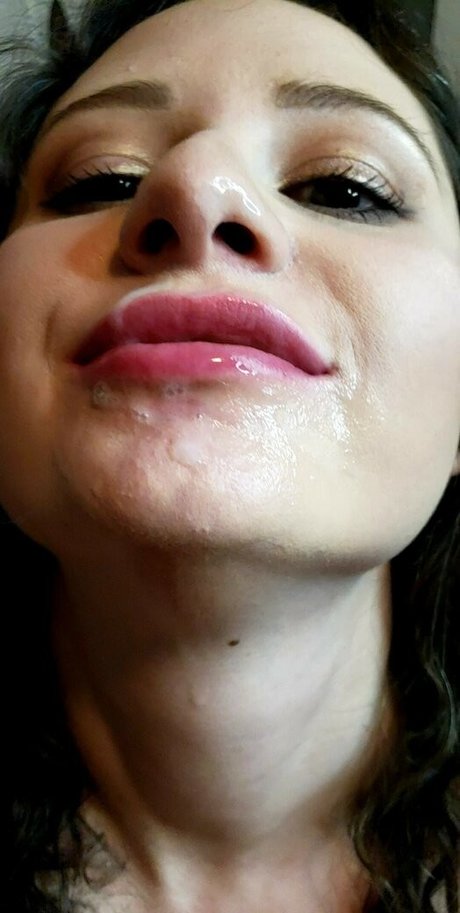 Photo nue de fuite OnlyFans de Alyzod