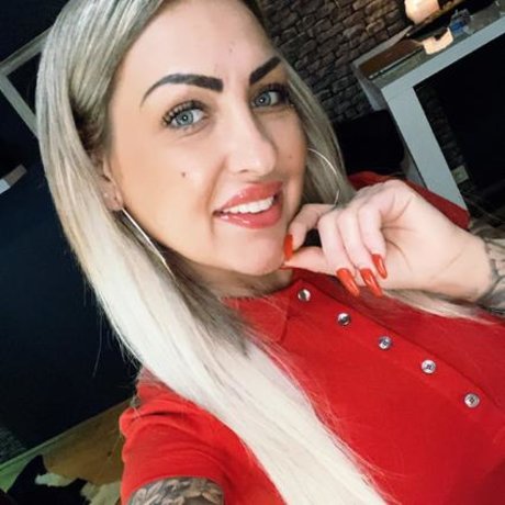Photo nue de fuite OnlyFans de Tina2212