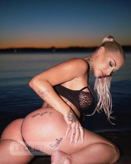 Photo nue de fuite OnlyFans de Elodie Baillargeon Roy