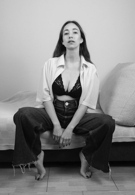 Photo nue de fuite OnlyFans de Lada Amores