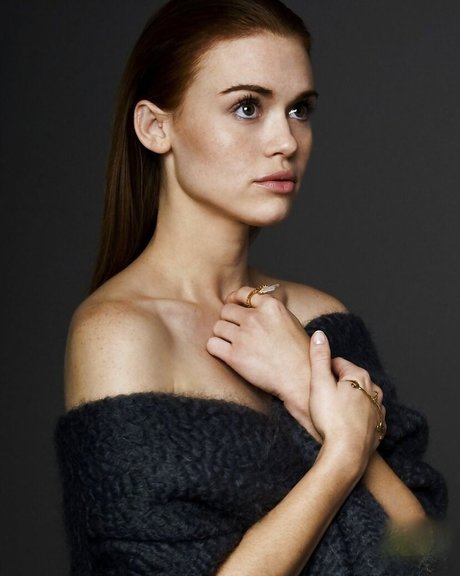 Photo nue de fuite OnlyFans de Holland Roden