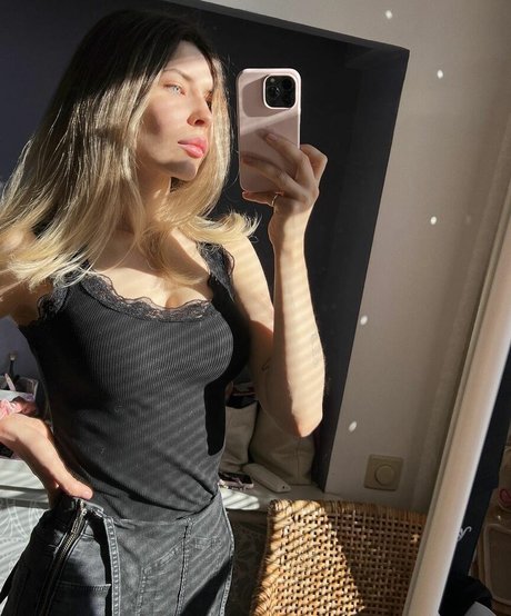Ninaloudlemon