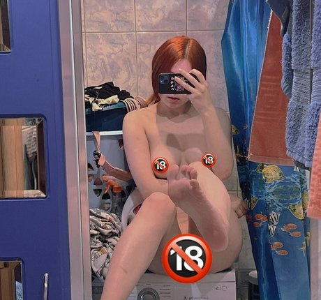Photo nue de fuite OnlyFans de Lisasweetbi