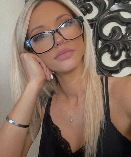 Photo nue de fuite OnlyFans de Haleyjean8