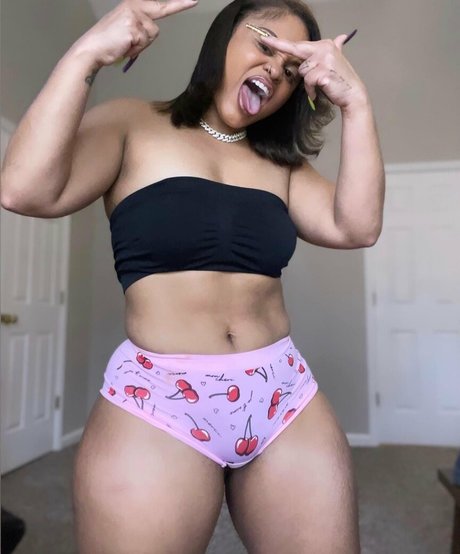 Photo nue de fuite OnlyFans de Kunoichimulan