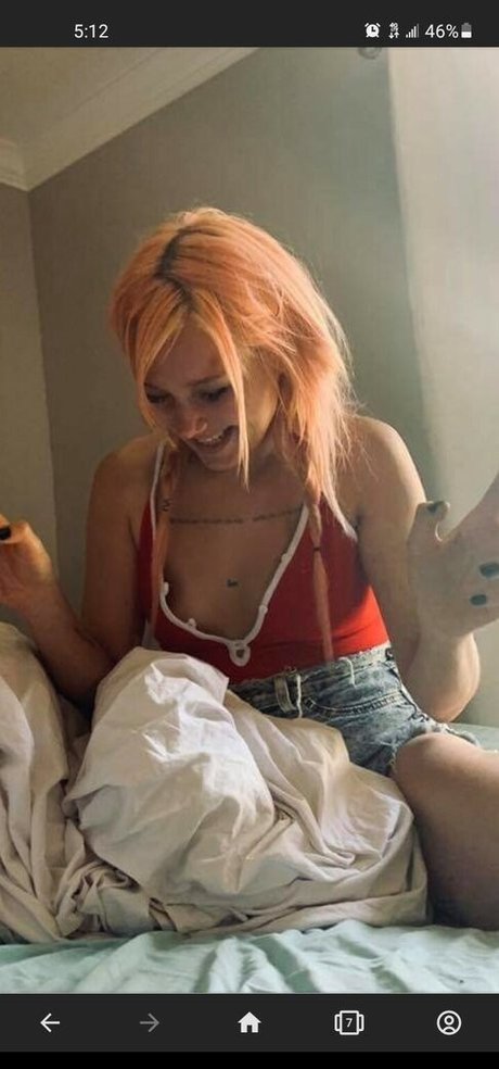 Photo nue de fuite OnlyFans de Nova Rockafeller