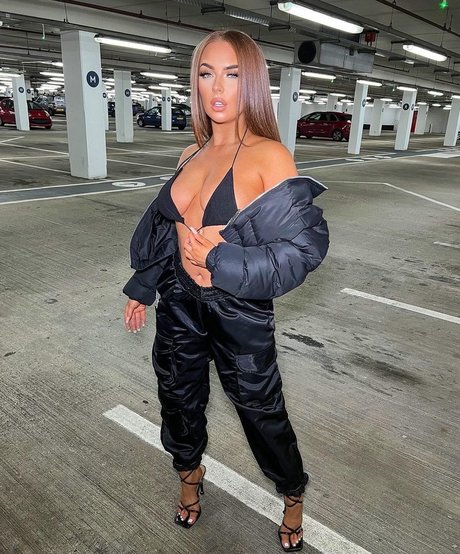 Photo nue de fuite OnlyFans de Demi Jones