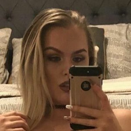 Photo nue de fuite OnlyFans de Nicole Lennox