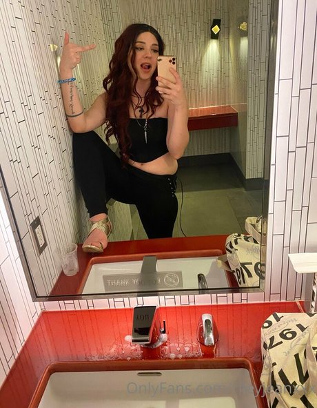 Riley Jean
