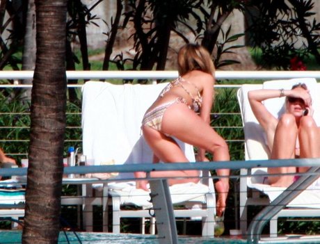 Jennifer Anniston