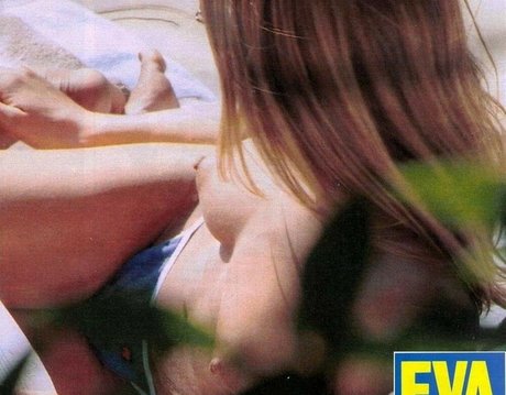 Jennifer Anniston