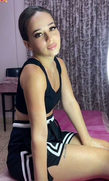 Photo nue de fuite OnlyFans de Aggeliki Belesioti