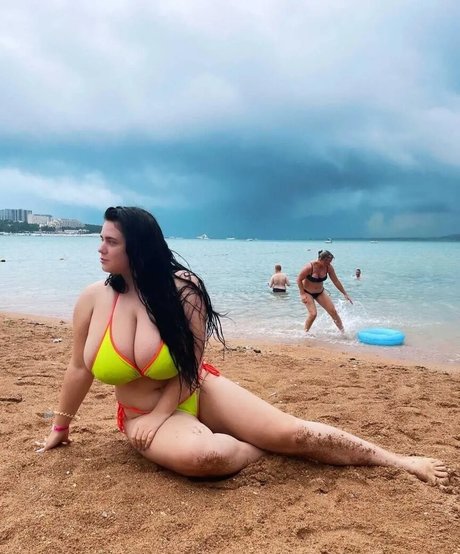 Photo nue de fuite OnlyFans de Lenochka
