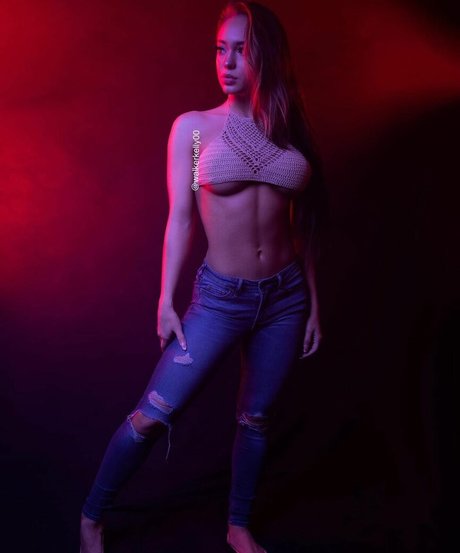 Photo nue de fuite OnlyFans de Kelly Walker