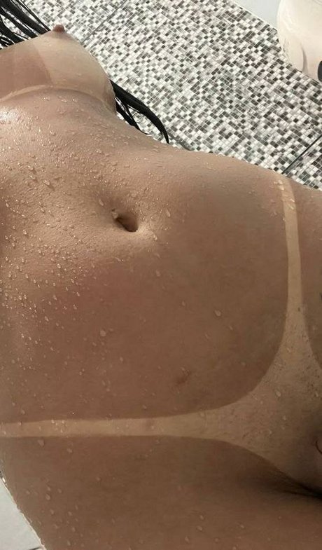 Photo nue de fuite OnlyFans de Aline Vitoria