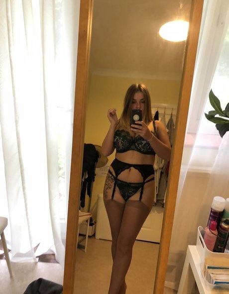 Photo nue de fuite OnlyFans de Siobhan Graves