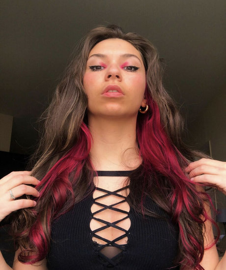 Photo nue de fuite OnlyFans de Jadeyeyess