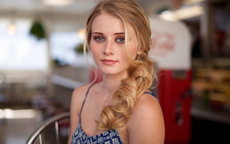 Alena Savostikova