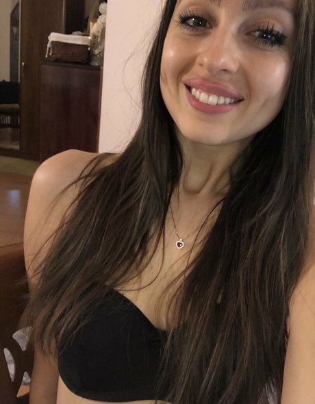 Elizabeth Sentbyeros