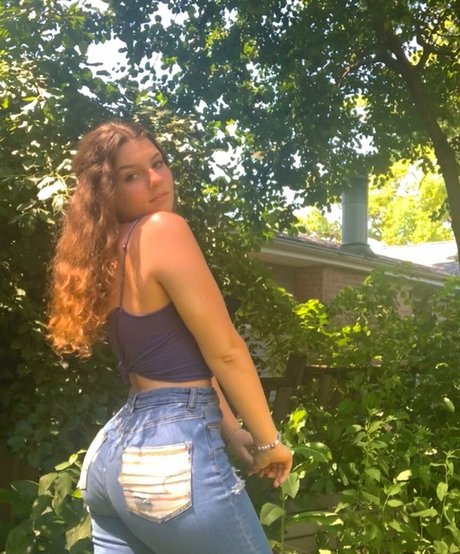 Photo nue de fuite OnlyFans de Miraalifantis