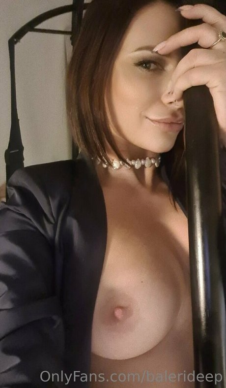 Photo nue de fuite OnlyFans de Baleri Deep