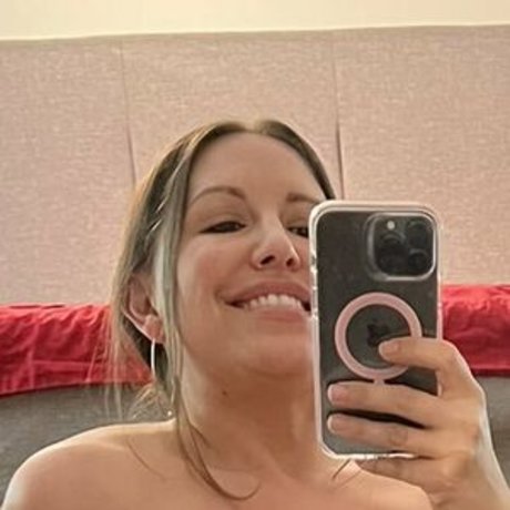 Eva Stone
