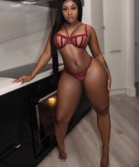 Photo nue de fuite OnlyFans de Alana Walters