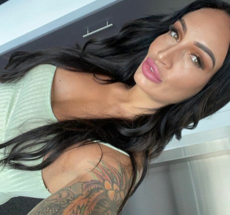 Photo nue de fuite OnlyFans de Hayley Vernon